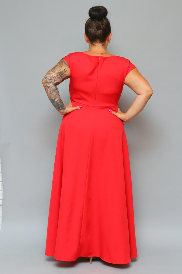 Sukienka wieczorowa Camilia – rozkloszowany krój, kopertowy dekolt, szykowna klamra. Zobacz film, który pokazuje, jak pięknie się układa! CZERWONA - obrazek 8