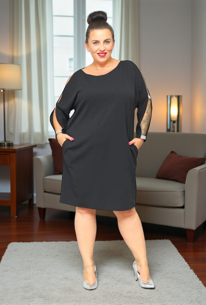 Sukienka Chiara oversize cekiny cyrkonie czarna gładka