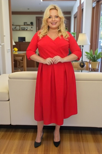 Sukienka Fernanda rozkloszowana z kontrafałdami i kopertowym dekoltem czerwona gładka - obrazek 3