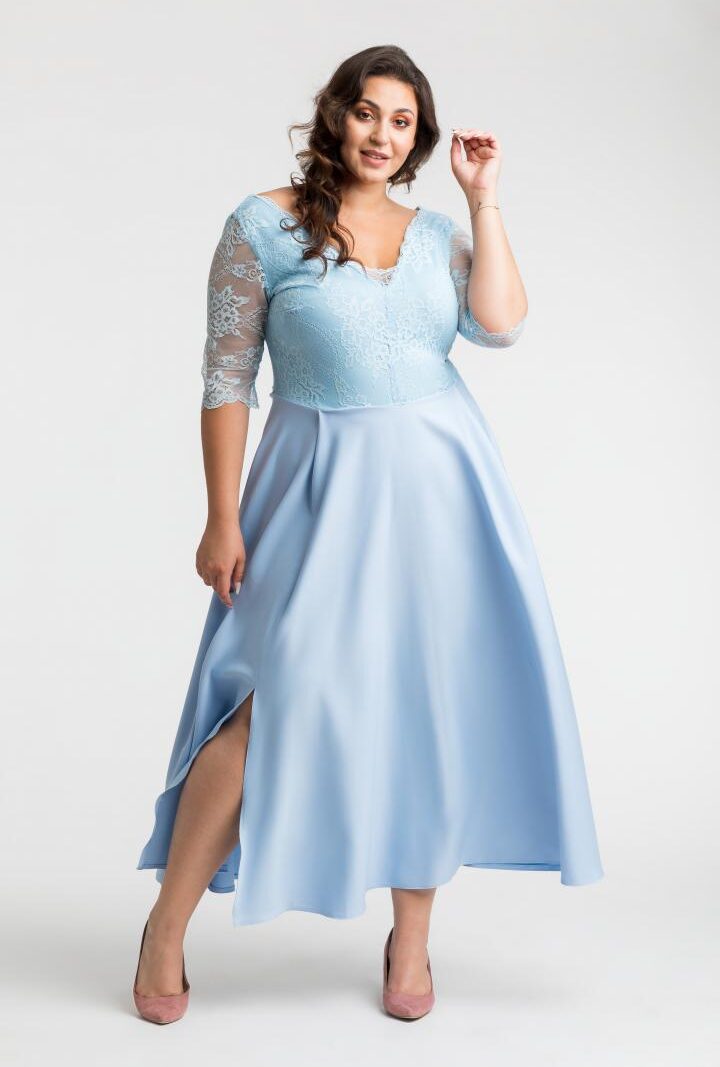 Sukienka Scarlett koktajlowa rozkloszowana ekskluzywna kopertowy dekolt koronka błękitna