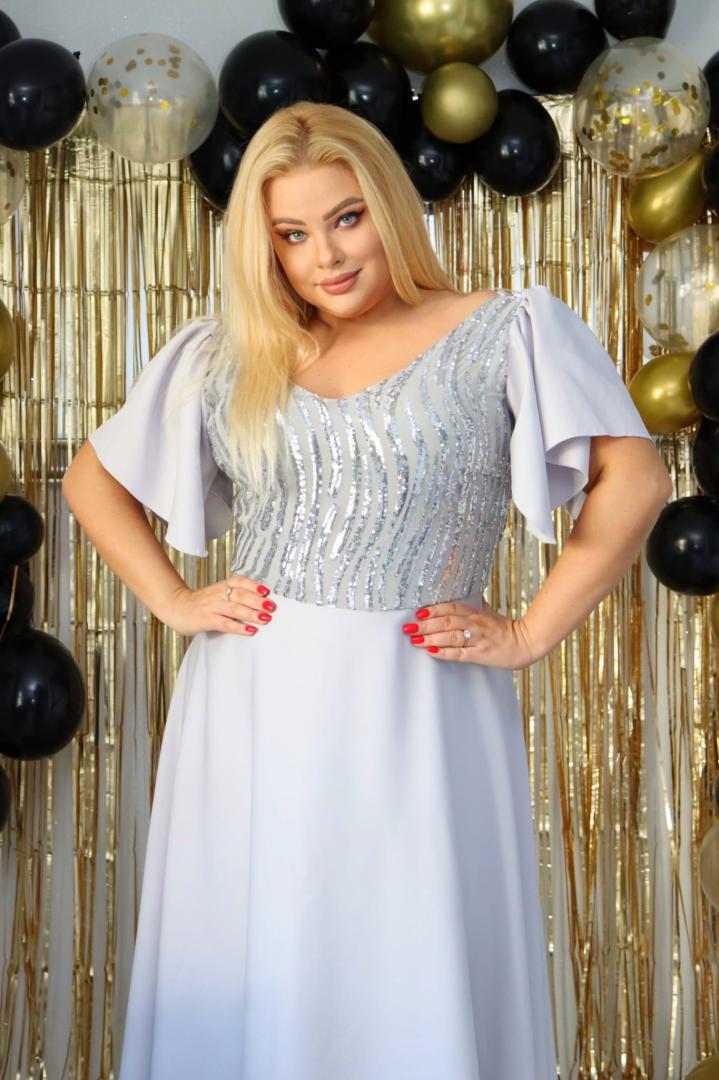 Sukienka "Amelia" – luksusowy blask cekinów, idealna na wielkie wyjścia! SREBRNA PROMOCJA - obrazek 4