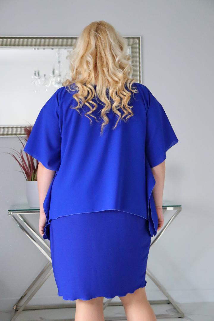 Sukienka Kama z prostokątną szyfonową narzutką chabrowa - obrazek 5