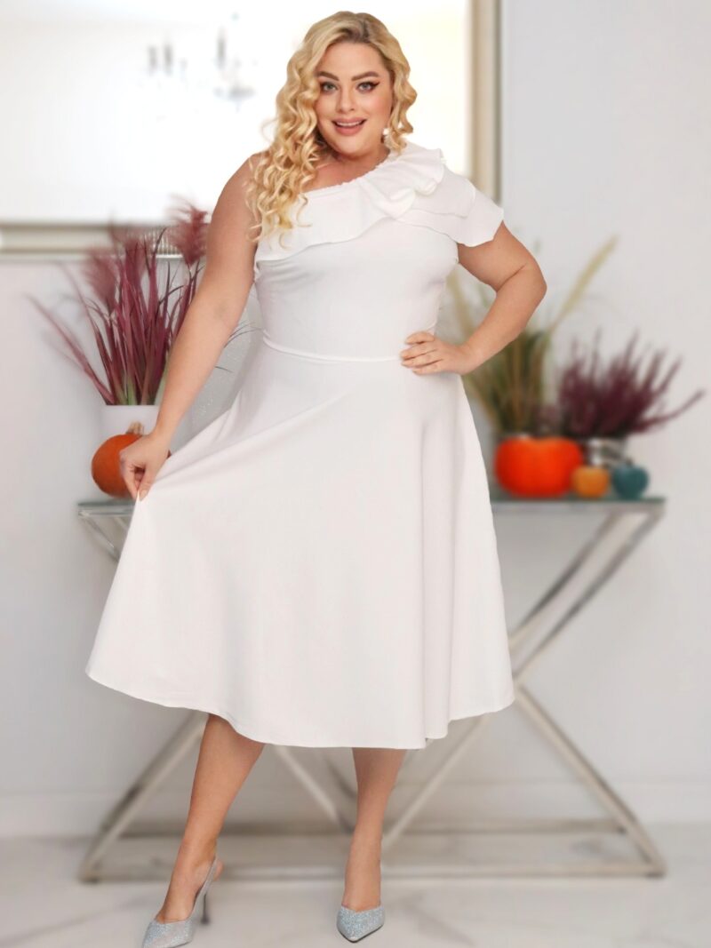 Sukienka Dagna rozkloszowana z falbaną na jedno ramię biała PROMOCJA