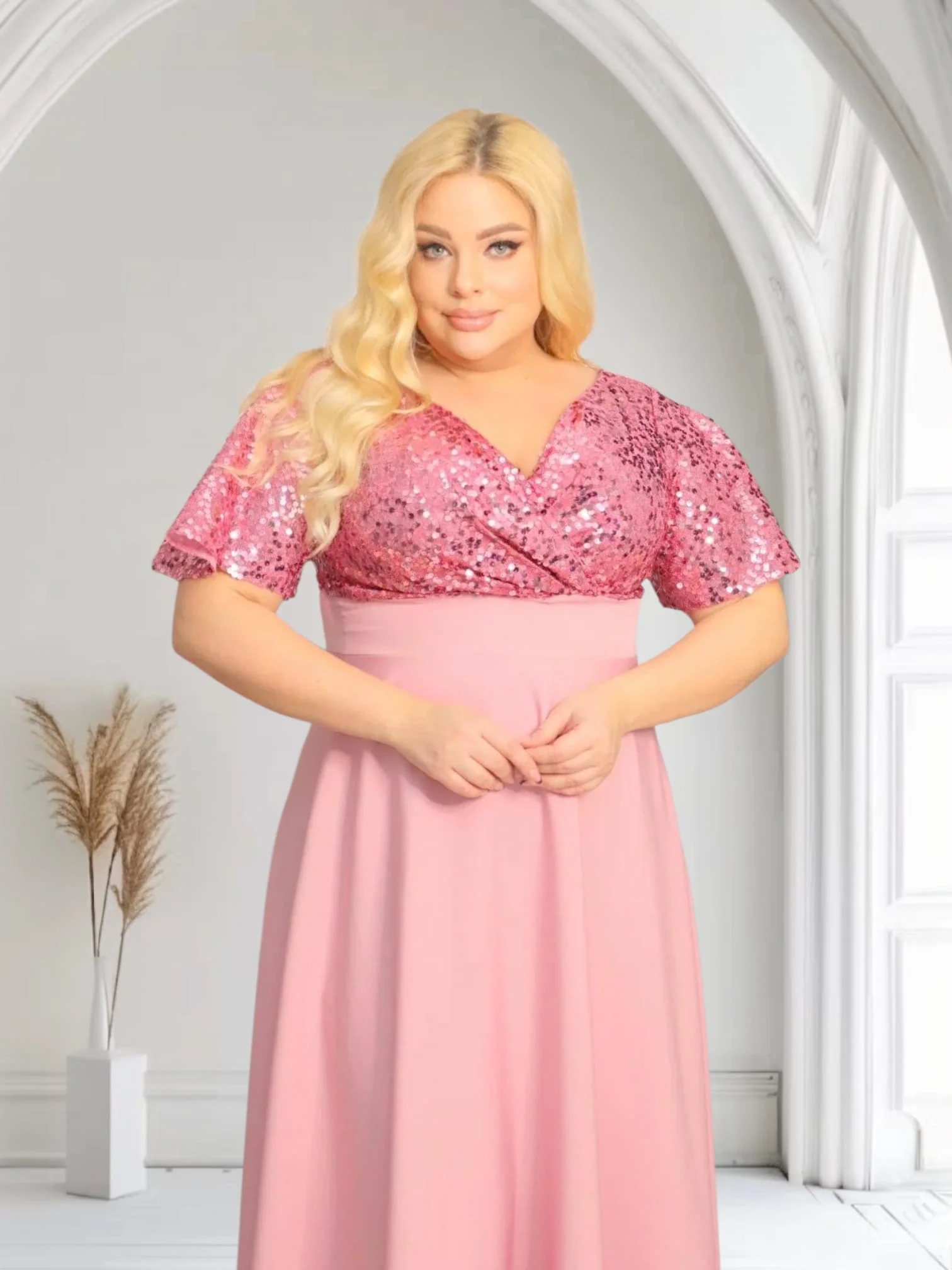 Sukienka Arwena - elegancja, która olśniewa. Kwintesencja wieczorowego blasku! WRZOSOWA KÓŁECZKA - obrazek 4